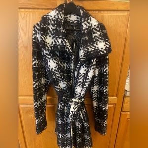 New with tags Super Soft WHBM Plaid Sweater Coat
